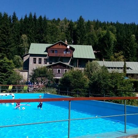 Hotel Maredis Kořenov Eksteriør bilde