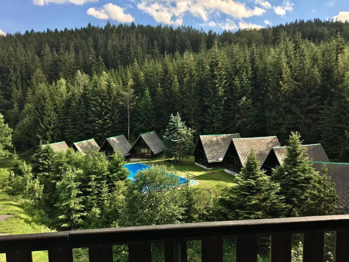 Hotel Maredis Kořenov Eksteriør bilde