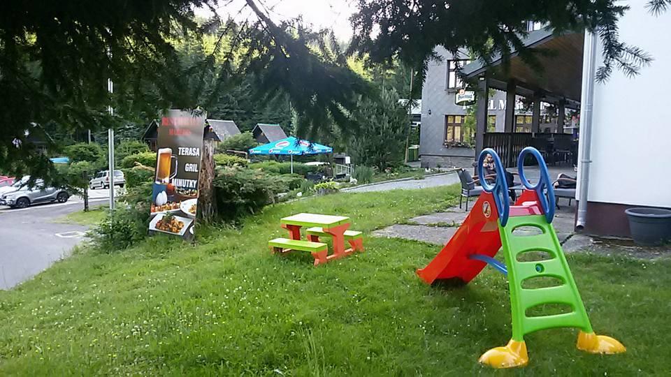 Hotel Maredis Kořenov Eksteriør bilde