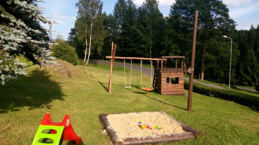 Hotel Maredis Kořenov Eksteriør bilde