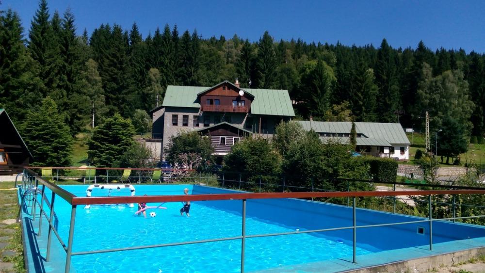 Hotel Maredis Kořenov Eksteriør bilde